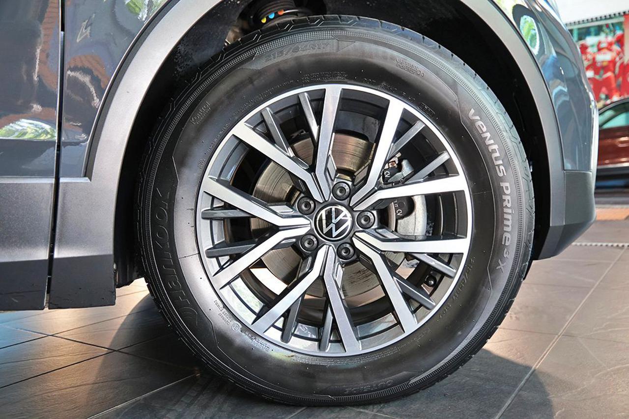 VOLKSWAGEN Tiguan 1.5 TSI ACT Life - 6