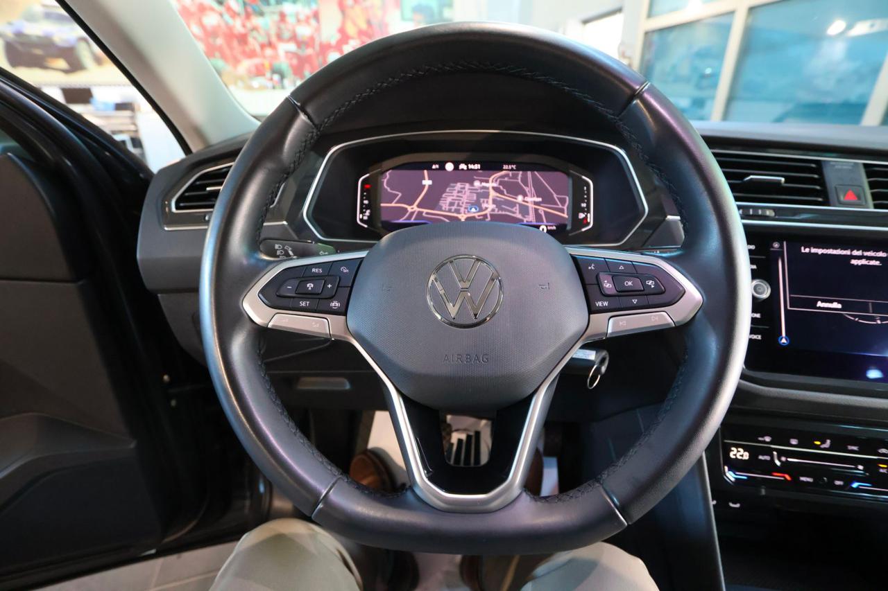 VOLKSWAGEN Tiguan 1.5 TSI ACT Life - 20
