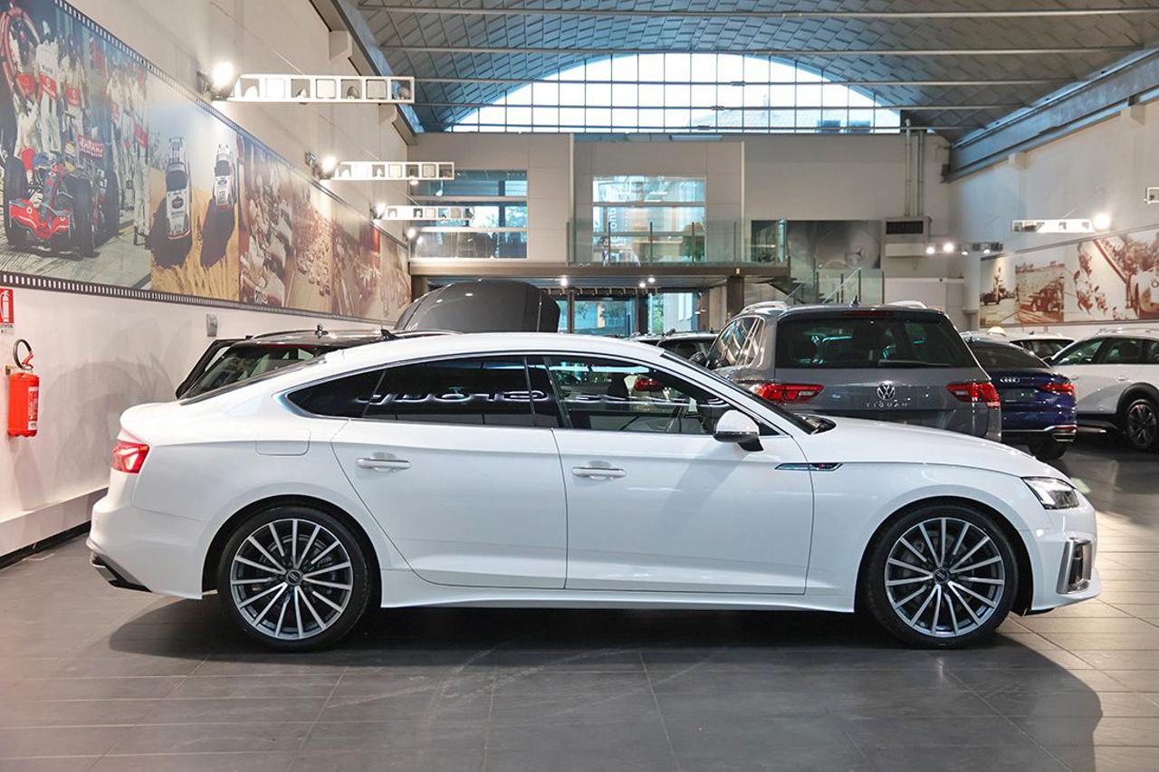 AUDI A5 40 TDI Sportback S-Tronic S-Line - 2