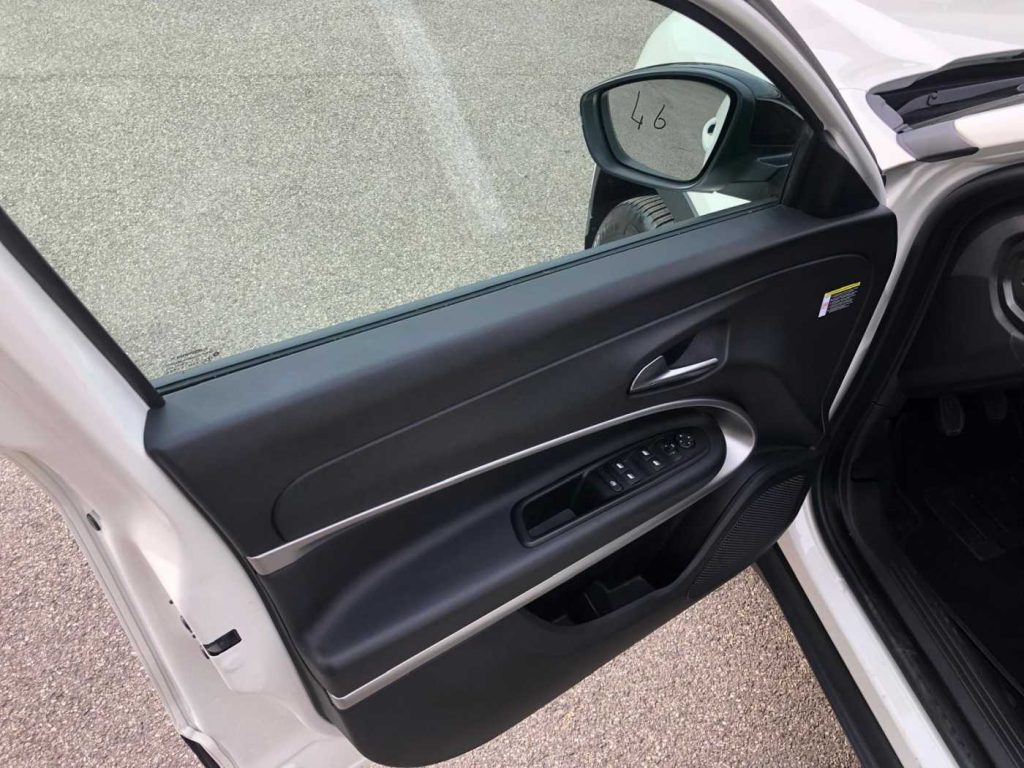 JEEP Avenger 1.2 Turbo 100 CV Altitude - 13