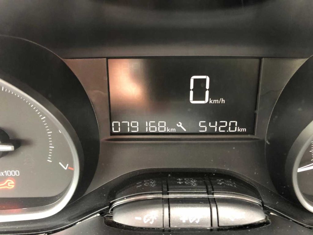 PEUGEOT 2008 1° serie PureTech 82 Allure - 14