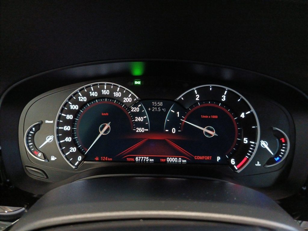 BMW 520 520d Touring Luxury auto - 12