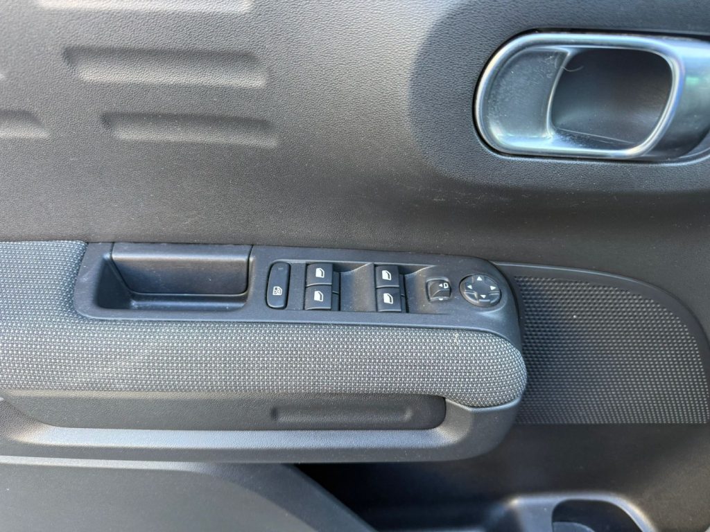 CITROEN C3 Aircross PureTech 110 S&S Shine - 21