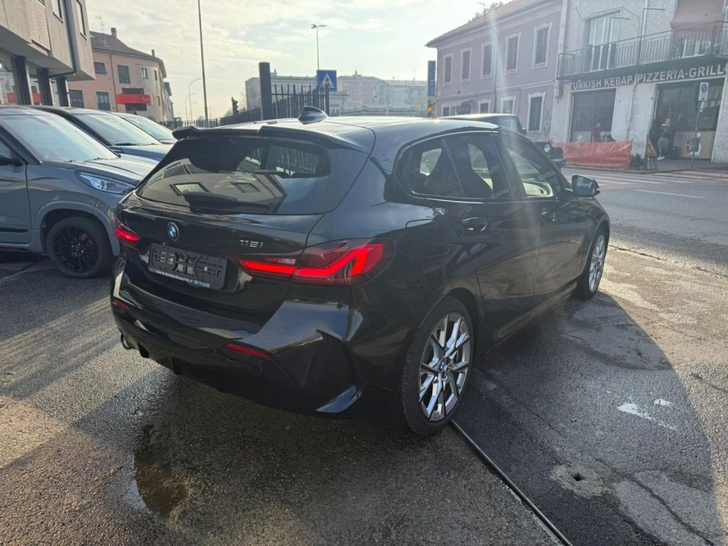 BMW 118 i 5p. Colorvision Edition Msport - 5