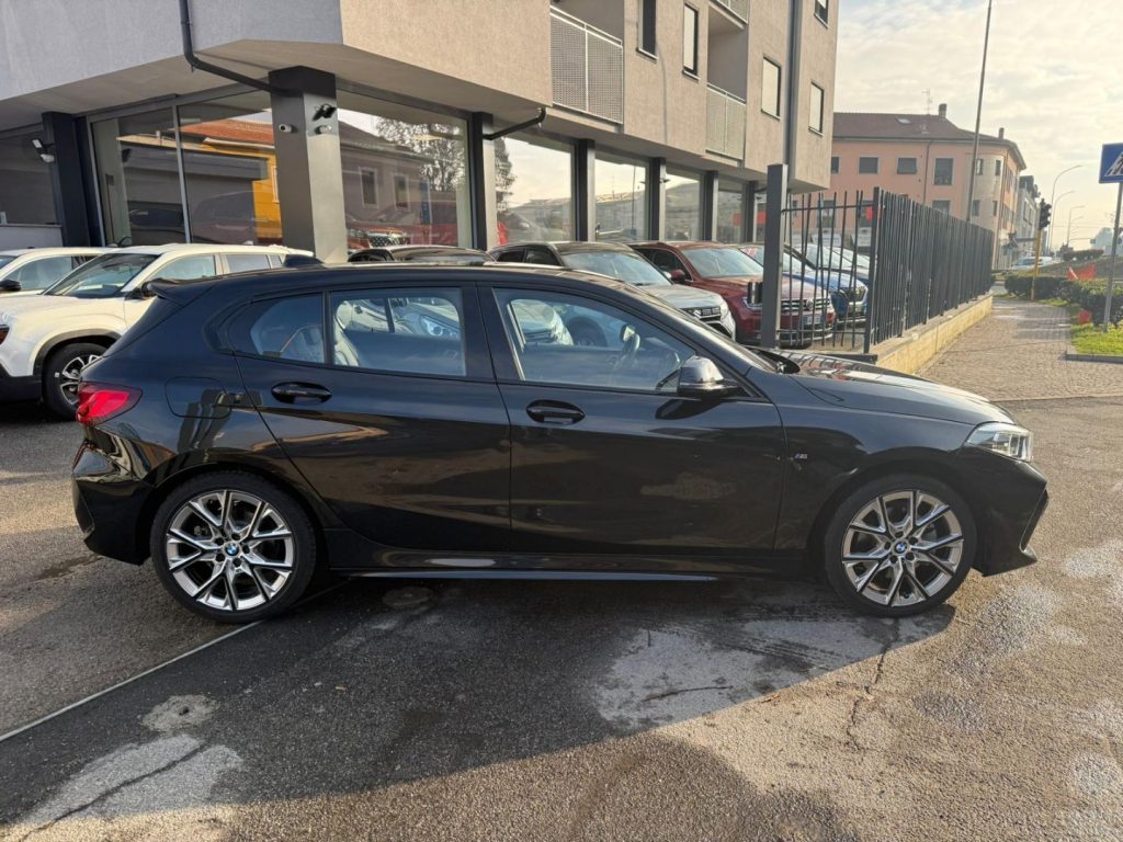 BMW 118 i 5p. Colorvision Edition Msport - 6