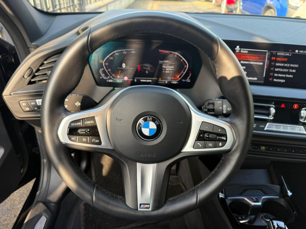BMW 118 i 5p. Colorvision Edition Msport - 15