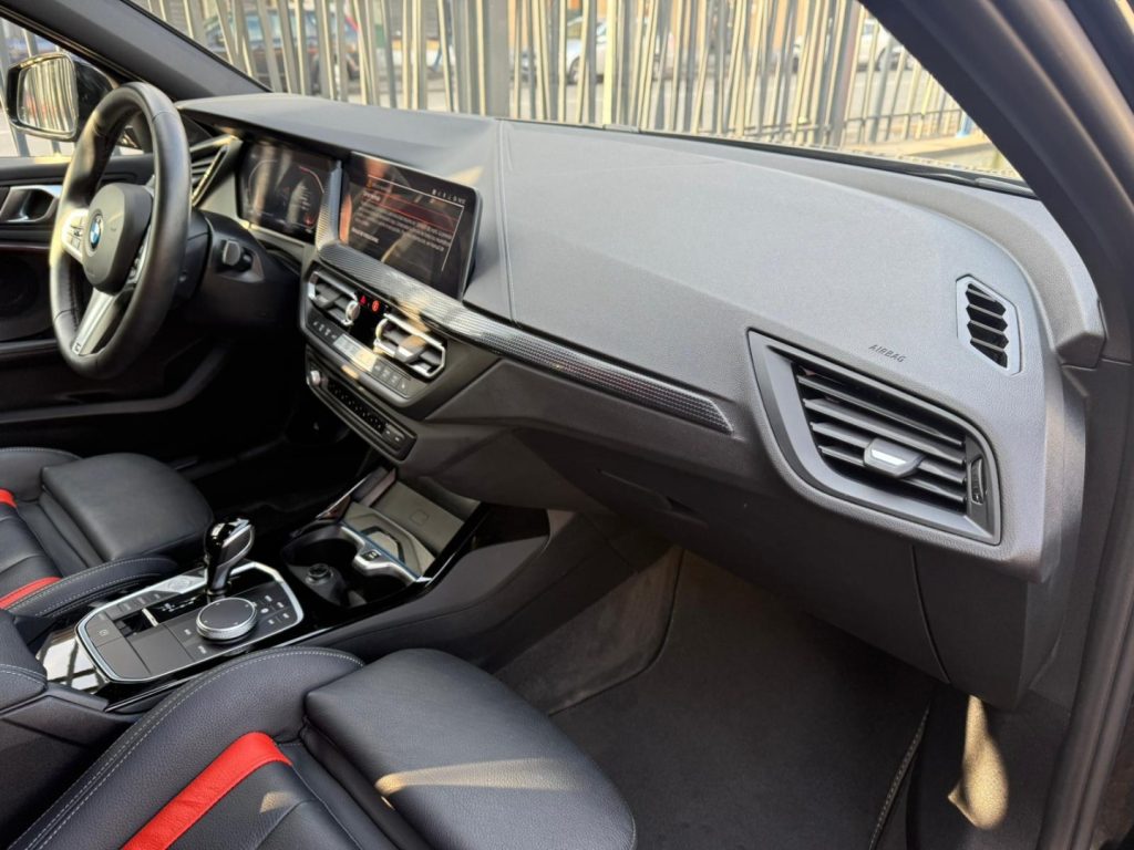 BMW 118 i 5p. Colorvision Edition Msport - 13