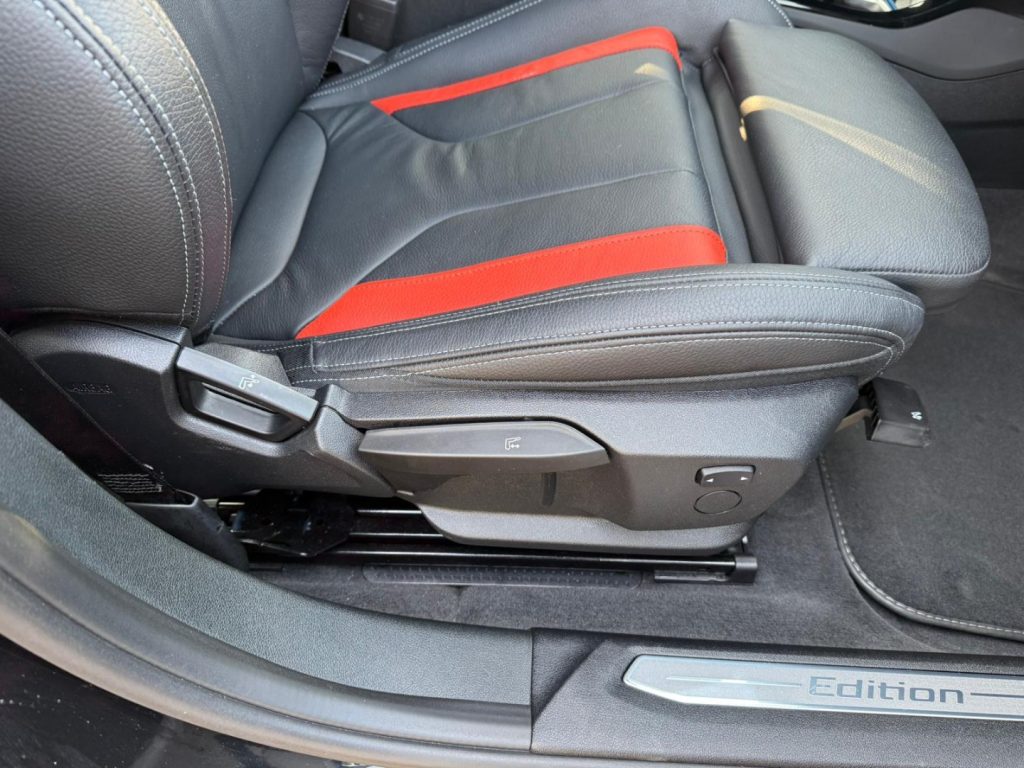 BMW 118 i 5p. Colorvision Edition Msport - 29