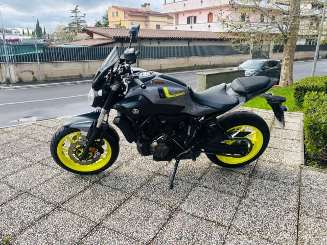 YAMAHA MT-07 Antracite pastello