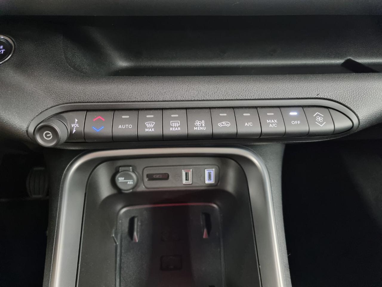 JEEP Avenger 1.2 Turbo 100 CV Summit - 32