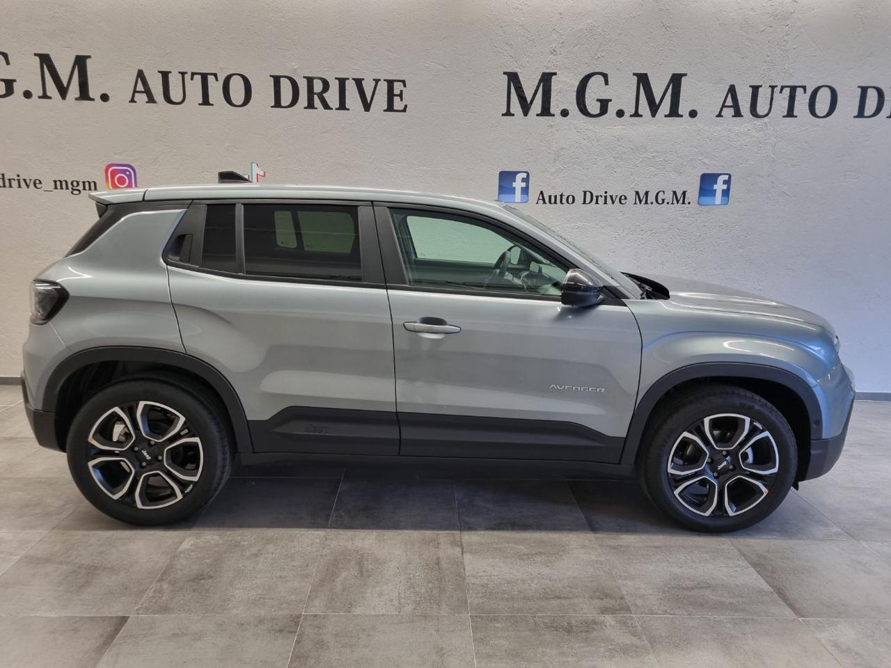JEEP Avenger 1.2 Turbo 100 CV Summit - 4