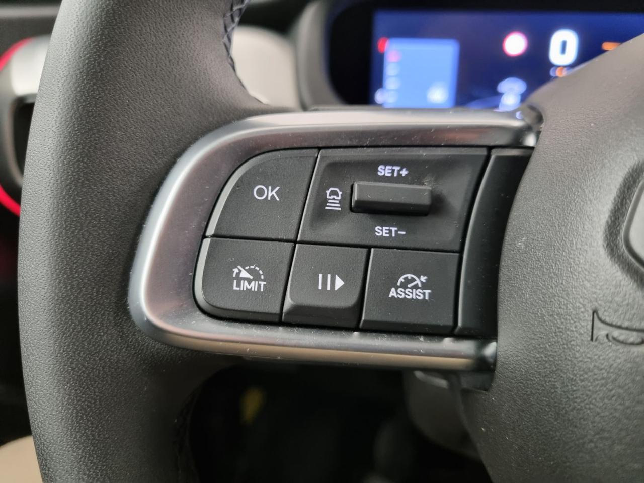 JEEP Avenger 1.2 Turbo 100 CV Summit - 34