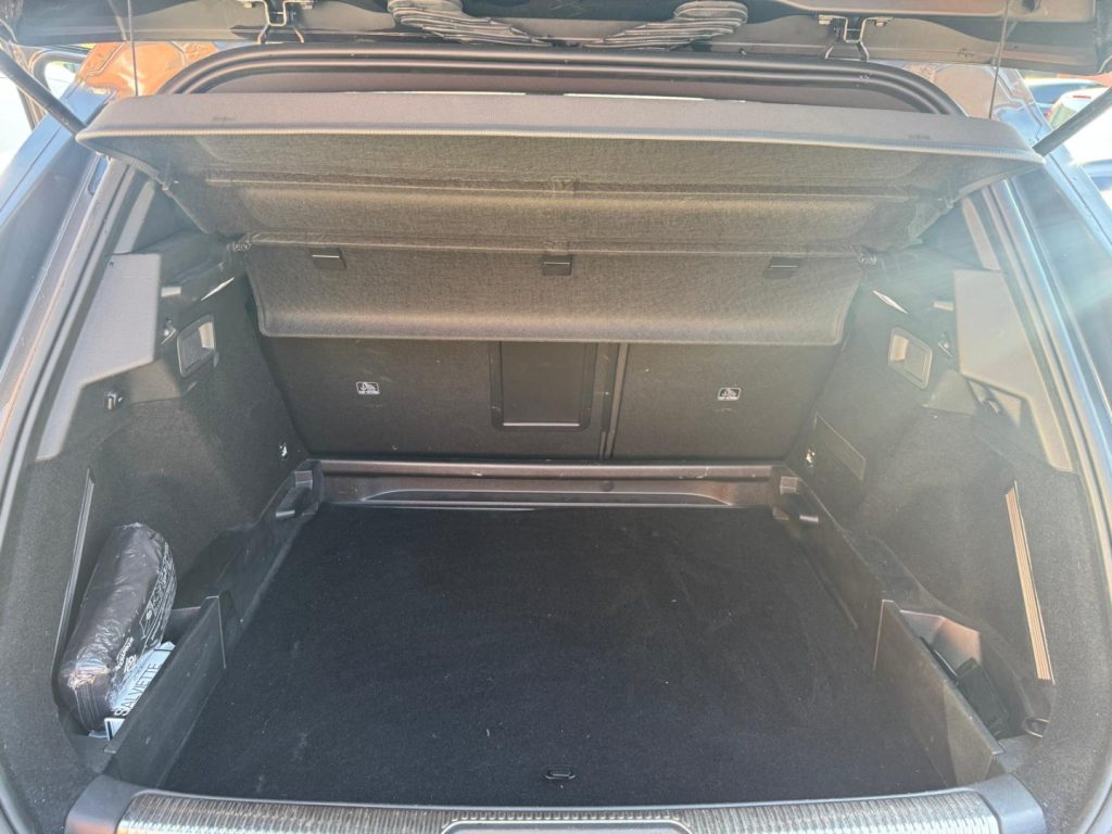 DS AUTOMOBILES DS 7 Crossback BlueHDi 130 aut. Performance Line - 21