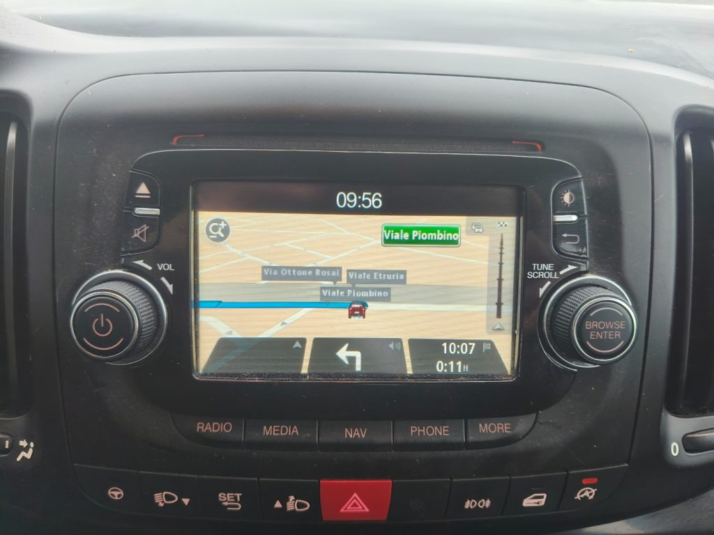 FIAT 500L 1.3 Multijet 95 CV Multimedia Navi Ok Neopatentati - 10