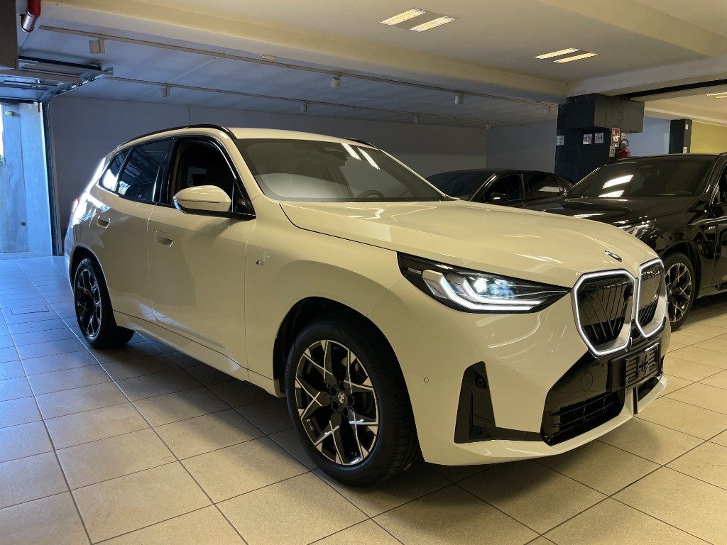 BMW X3 xDrive20d 48V MSport+CAM.360+ICONIC GLOW+INN.PACK - 4