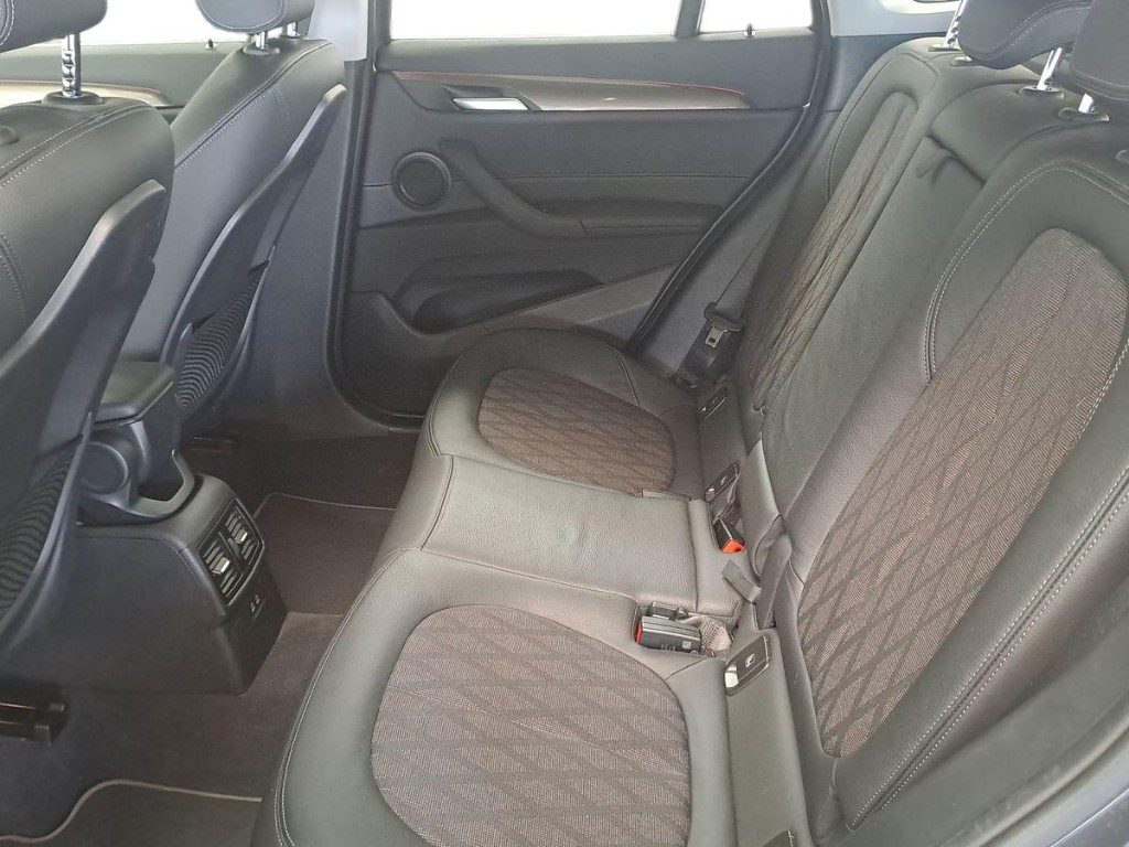 BMW X1 sDrive18i xLine Aut. - 11