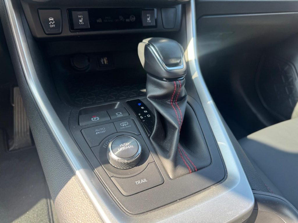 SUZUKI Across 2.5 Plug-in Hybrid E-CVT 4WD Top - 10