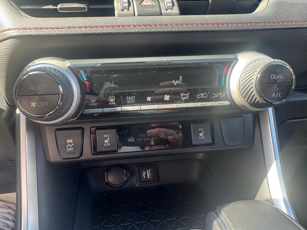 SUZUKI Across 2.5 Plug-in Hybrid E-CVT 4WD Top - 12