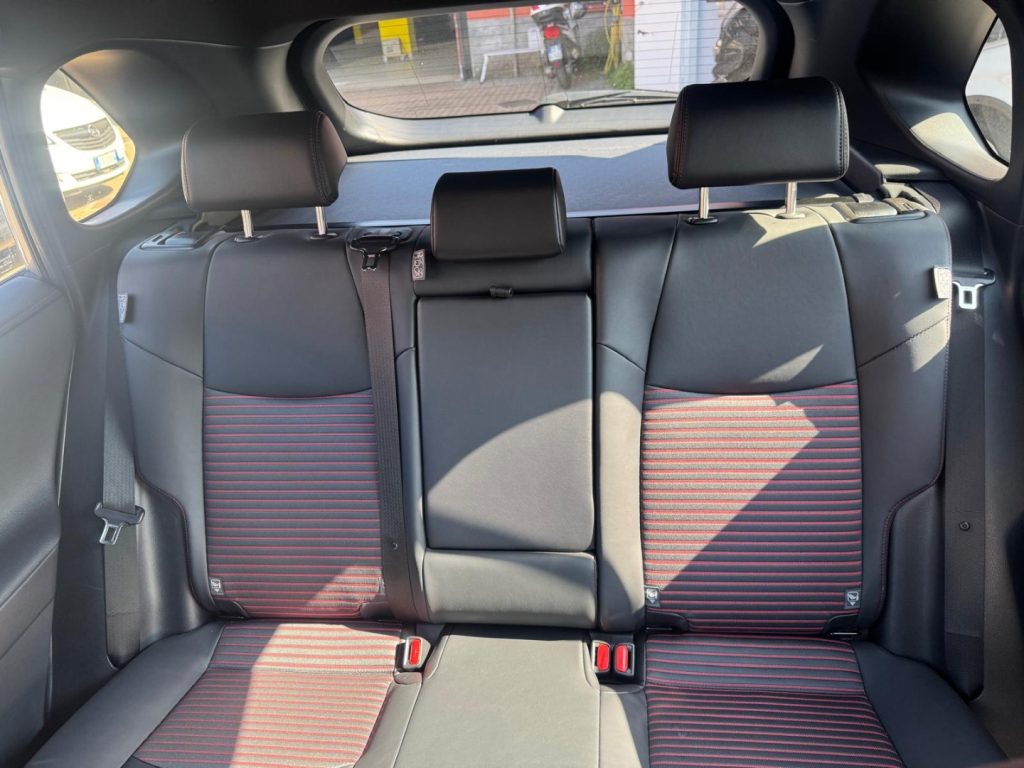 SUZUKI Across 2.5 Plug-in Hybrid E-CVT 4WD Top - 16