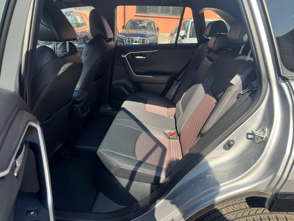 SUZUKI Across 2.5 Plug-in Hybrid E-CVT 4WD Top - 17