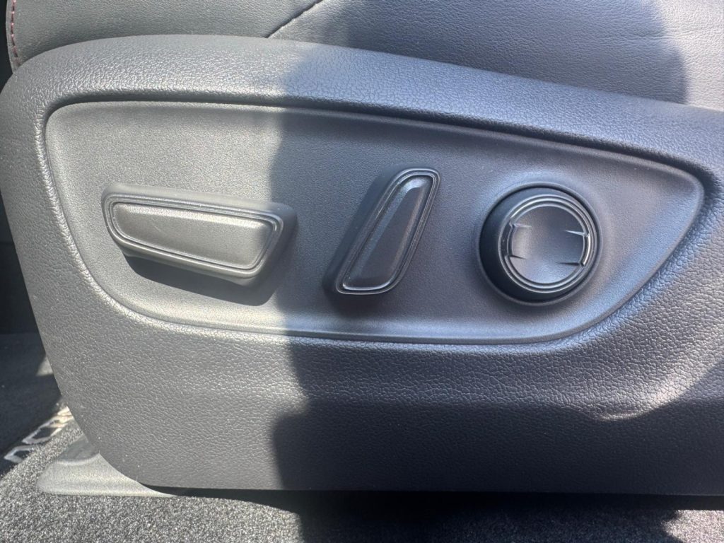 SUZUKI Across 2.5 Plug-in Hybrid E-CVT 4WD Top - 20