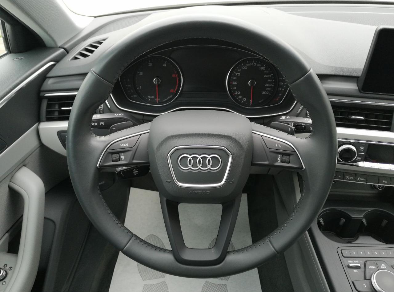 AUDI A4 Avant 35 TDI S tronic S line edition - 14