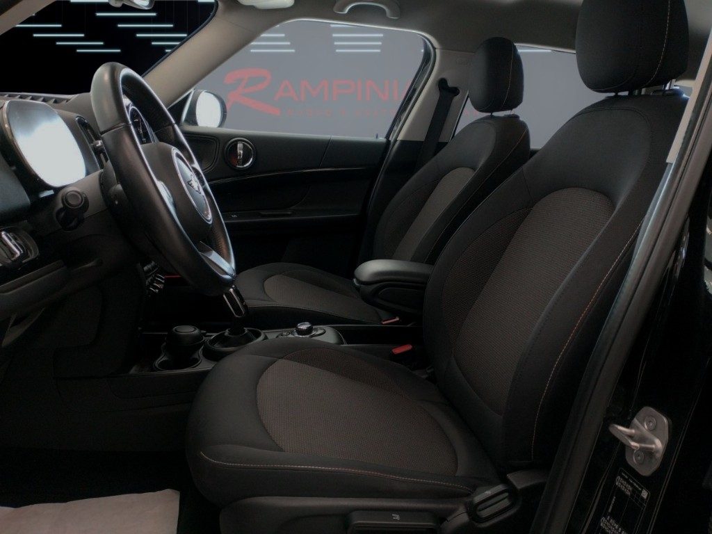MINI Countryman 2.0 Cooper D Classic Automatica 150 Cv Km 65.000 - 17