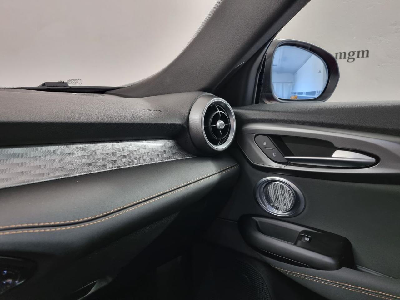 ALFA ROMEO Tonale 1.5 160 CV MHEV TCT7 Veloce - 26