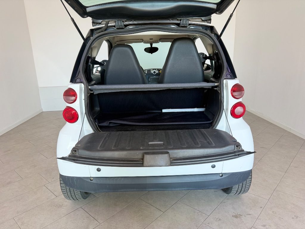 SMART ForTwo 1000 45 kW MHD coupé pure - 10