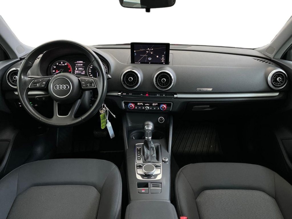 AUDI A3 SPB 30 g-tron S tronic Sport - 9