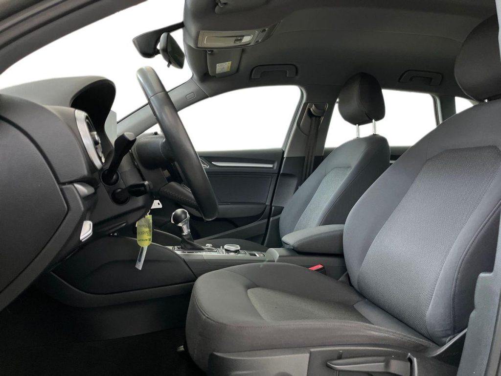 AUDI A3 SPB 30 g-tron S tronic Sport - 10