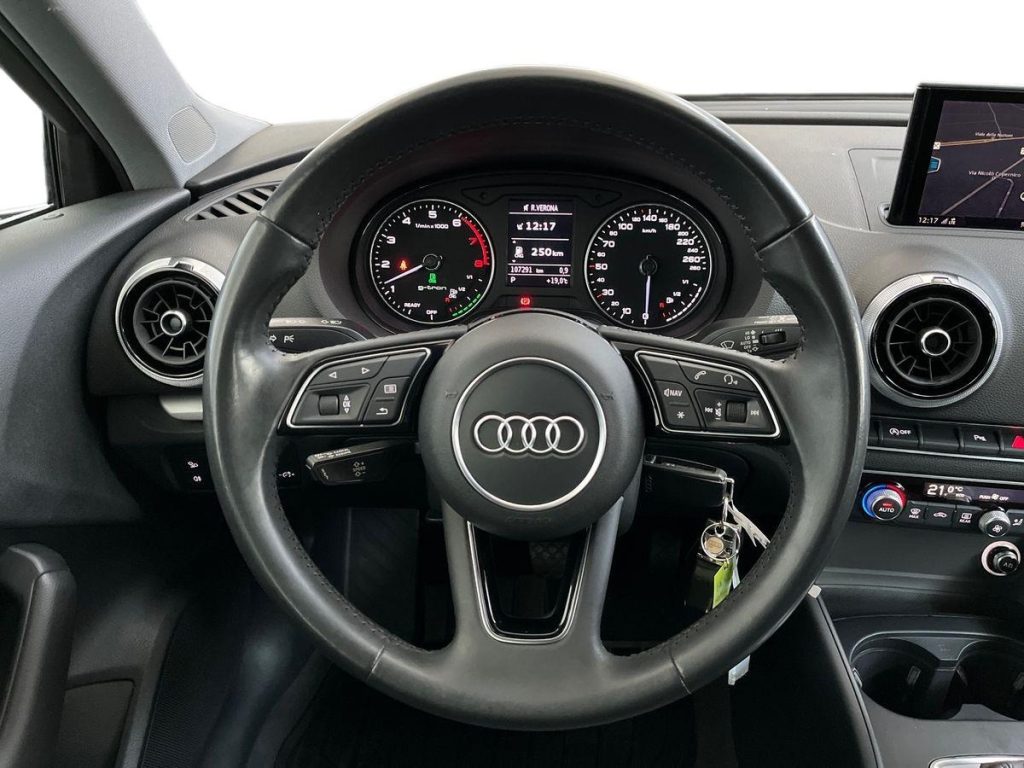 AUDI A3 SPB 30 g-tron S tronic Sport - 11