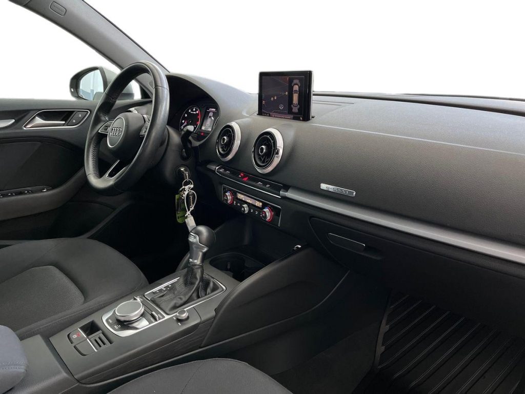 AUDI A3 SPB 30 g-tron S tronic Sport - 16