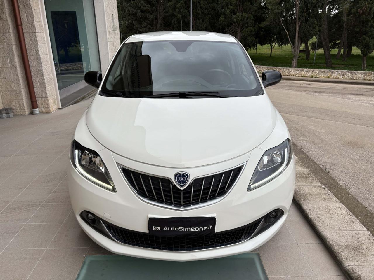 LANCIA Ypsilon 1.0 FireFly 5 porte S&S Hybrid Gold 5 posti. - 2