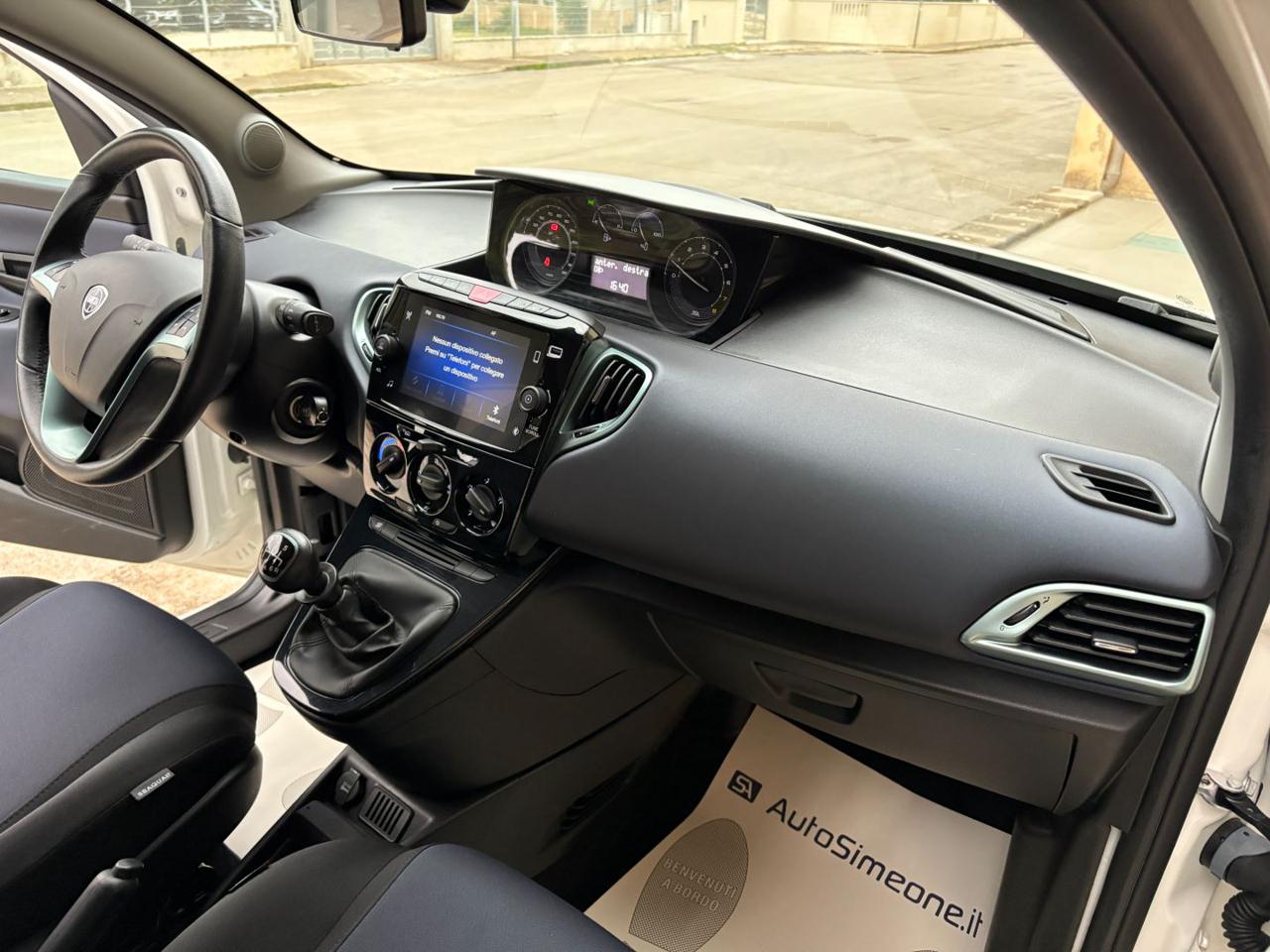 LANCIA Ypsilon 1.0 FireFly 5 porte S&S Hybrid Gold 5 posti. - 16