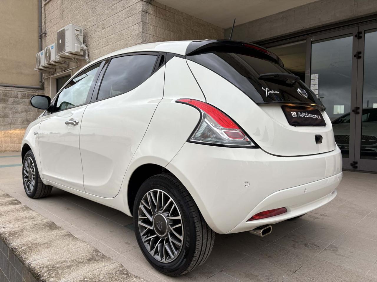 LANCIA Ypsilon 1.0 FireFly 5 porte S&S Hybrid Gold 5 posti. - 7