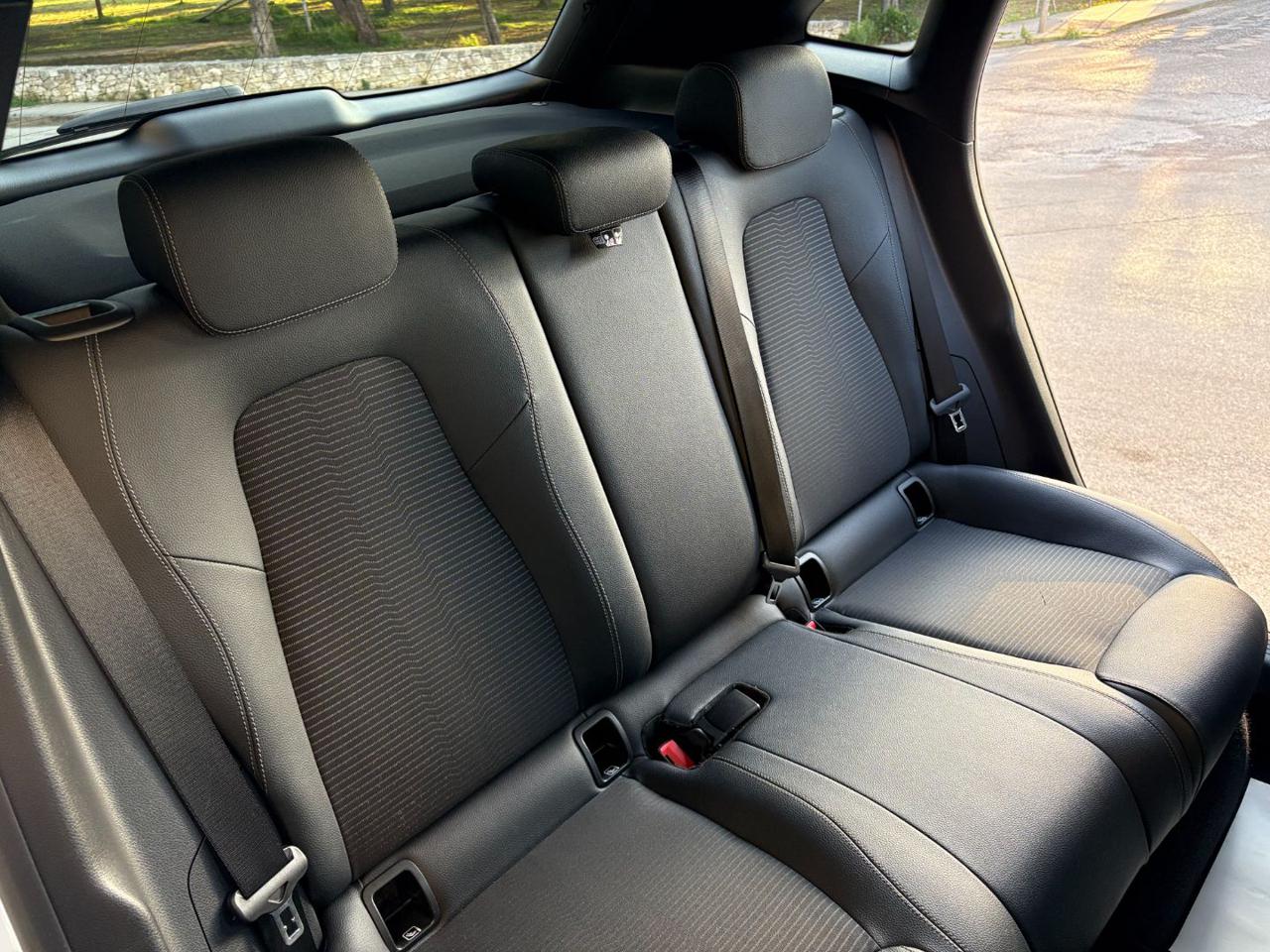 MERCEDES-BENZ GLA 180 d Automatic Sport Plus Pack Night-LUCI AMBIENTE - 19