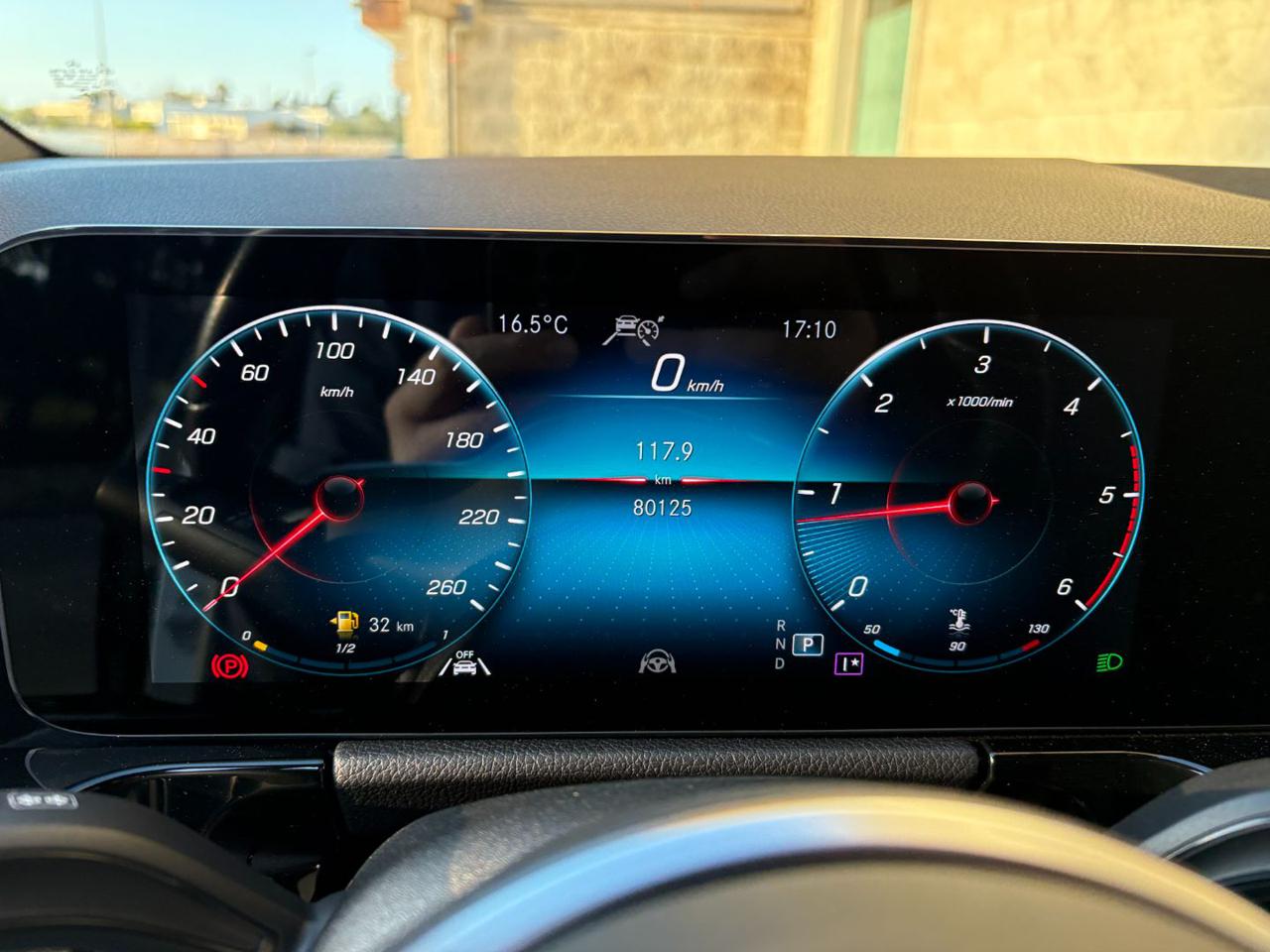 MERCEDES-BENZ GLA 180 d Automatic Sport Plus Pack Night-LUCI AMBIENTE - 28