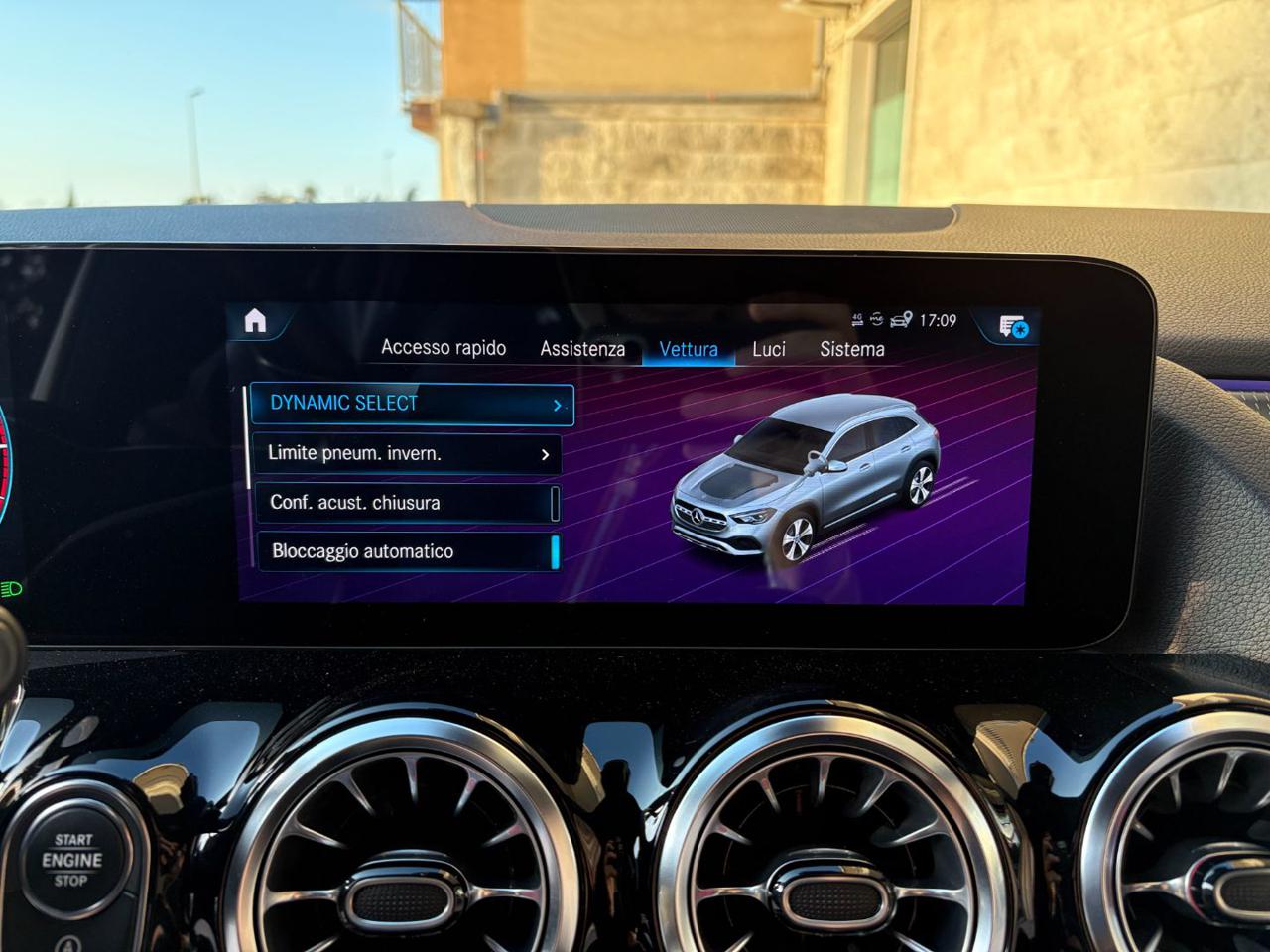 MERCEDES-BENZ GLA 180 d Automatic Sport Plus Pack Night-LUCI AMBIENTE - 24