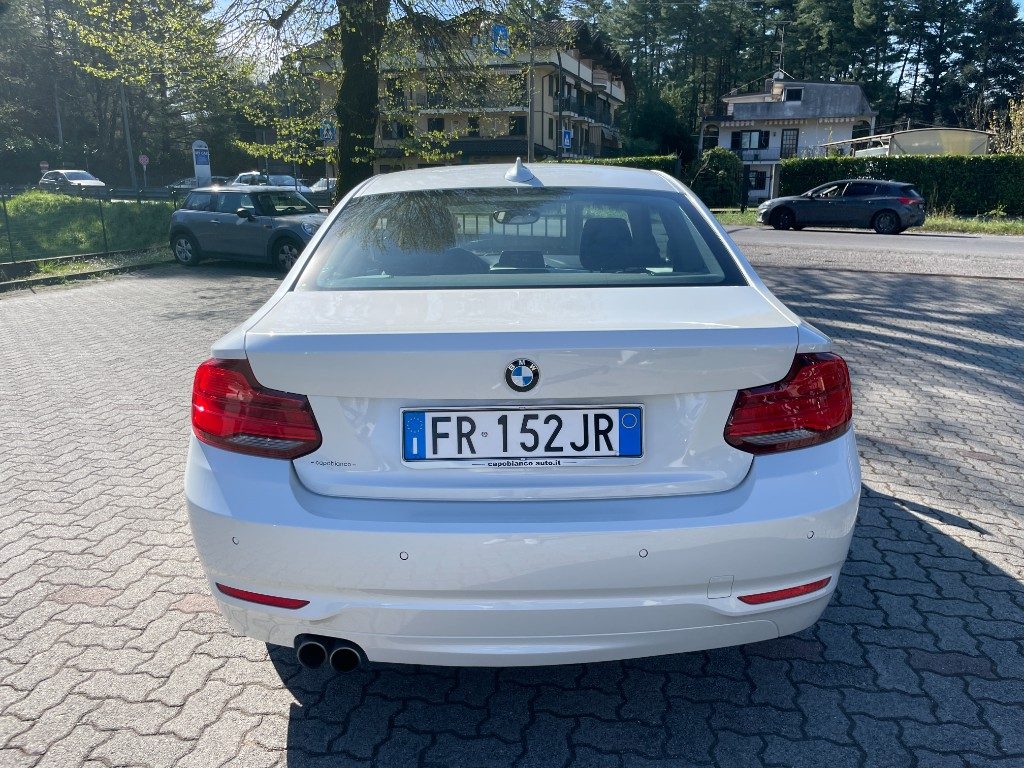 BMW 220 i Coupé Advantage automatica - 5