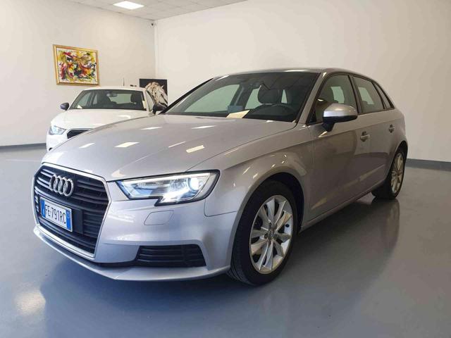 AUDI A3 Grigio metallizzato