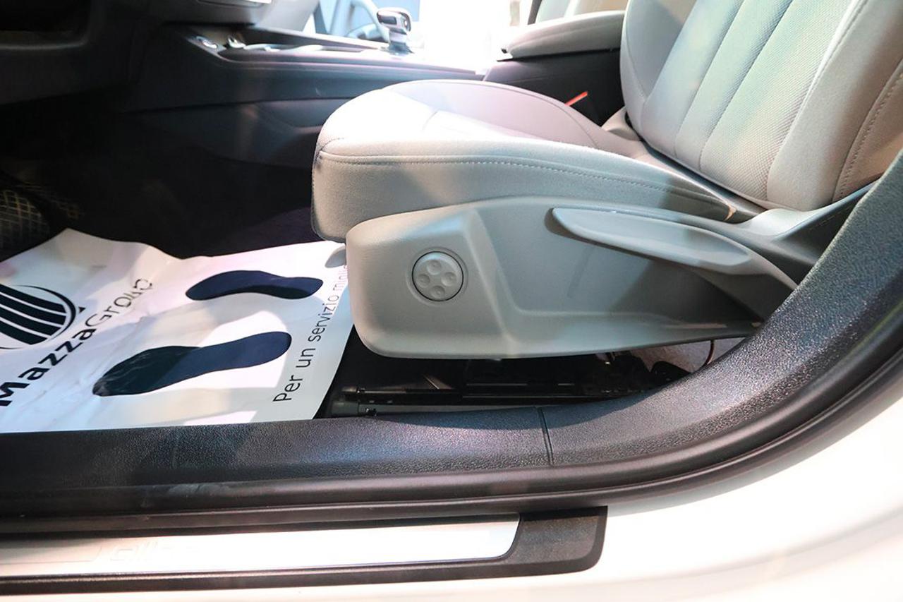 AUDI A4 allroad 40 TDI S-Tronic Business Evolution - 47