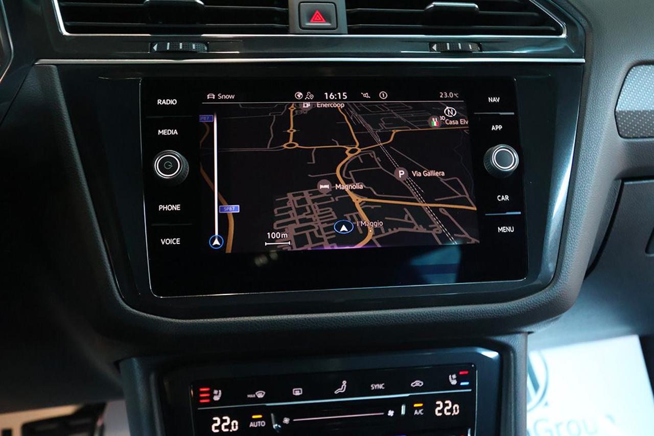 VOLKSWAGEN Tiguan Allspace 2.0 TDI 200cv SCR DSG 4Motion R-Line - 30