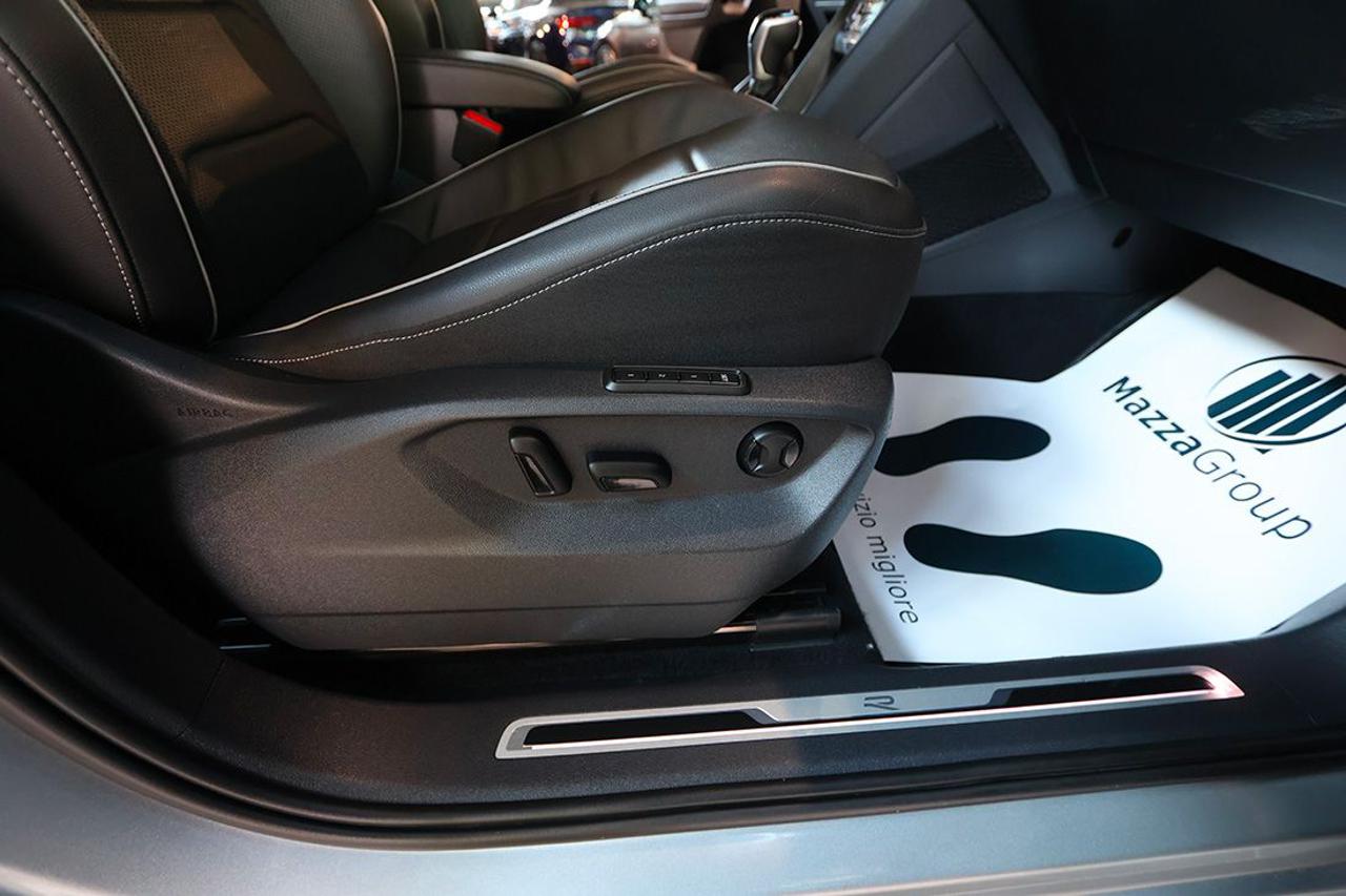 VOLKSWAGEN Tiguan Allspace 2.0 TDI 200cv SCR DSG 4Motion R-Line - 47