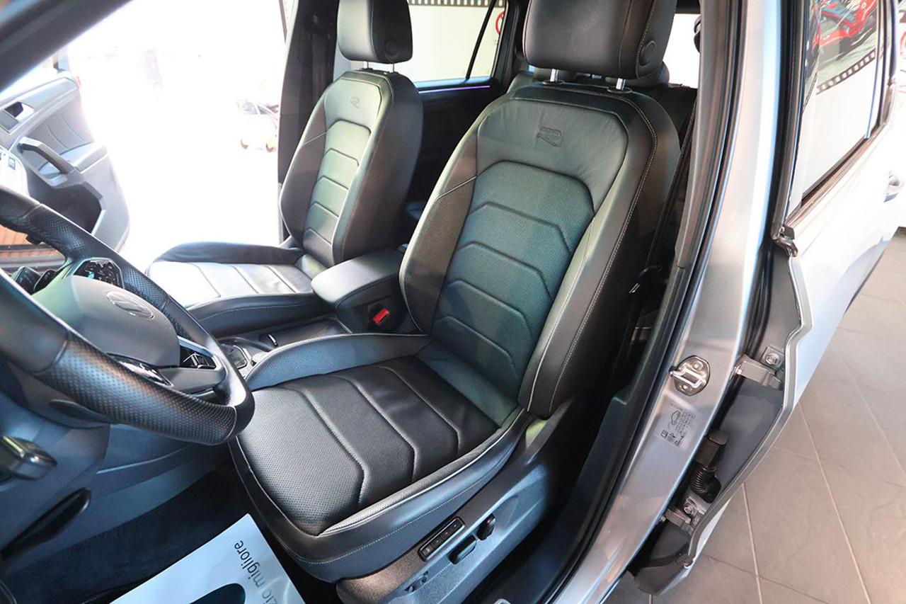 VOLKSWAGEN Tiguan Allspace 2.0 TDI 200cv SCR DSG 4Motion R-Line - 20