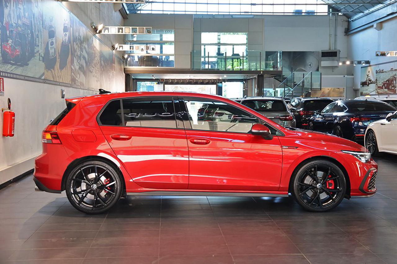VOLKSWAGEN Golf 2.0 TSI DSG GTI - 2