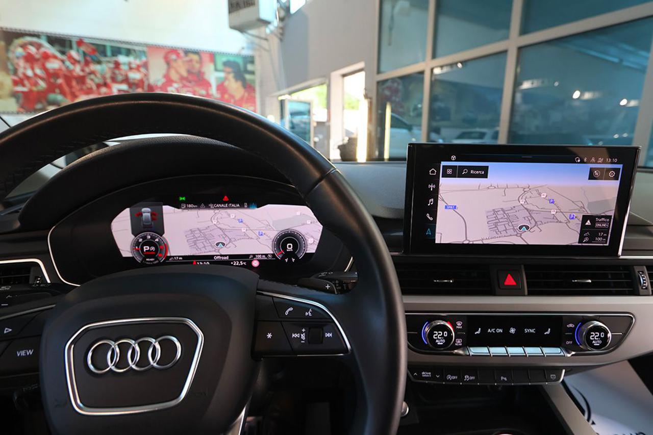 AUDI A4 30 TDI Avant S-Tronic Business Advanced - 33