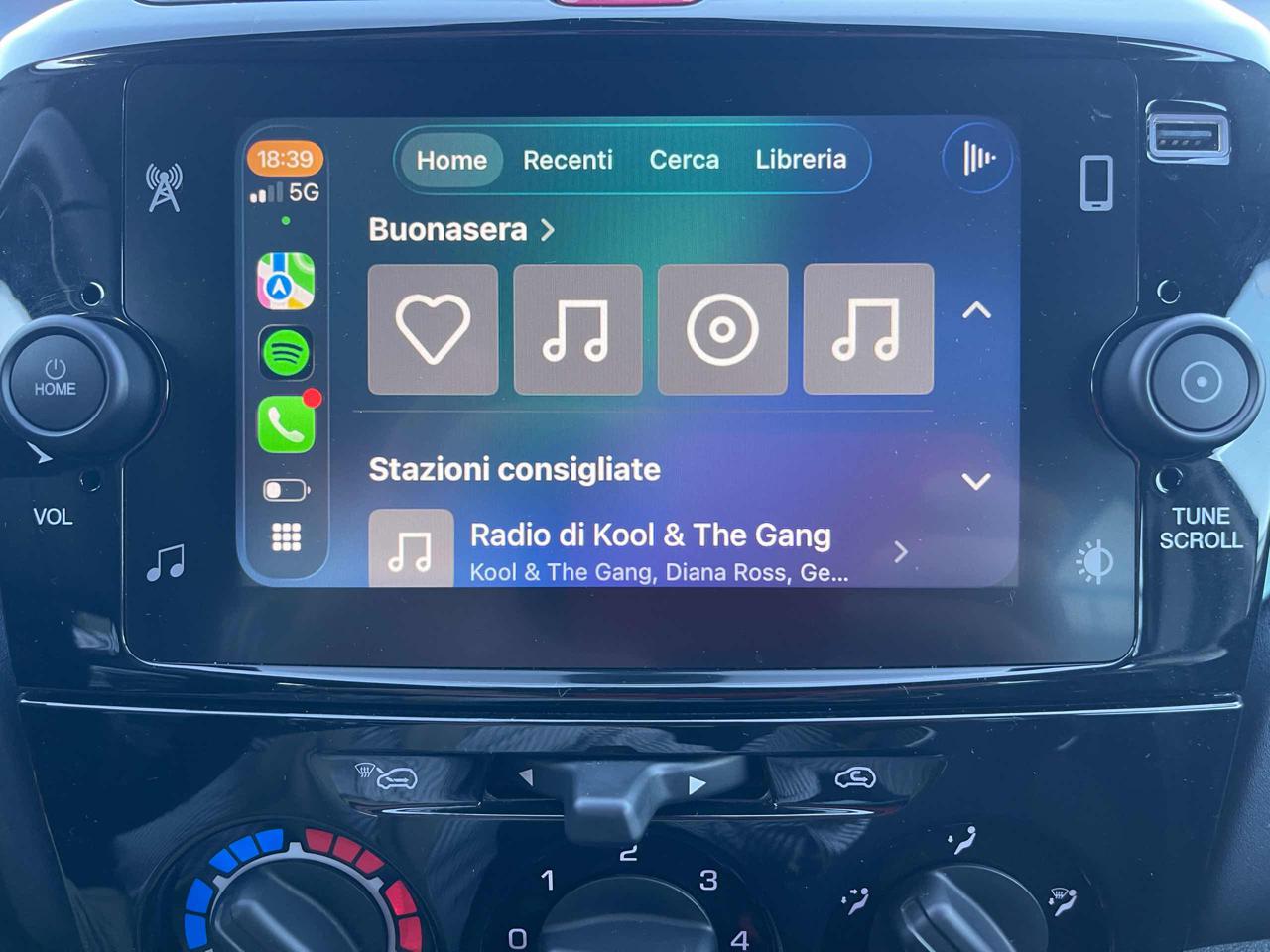 LANCIA Ypsilon 1.0 FireFly 5 porte S&S Hybrid Gold Plus E6D - 22