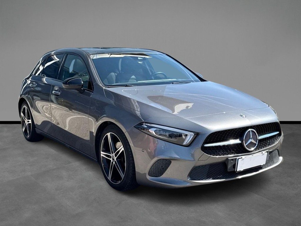 MERCEDES-BENZ A 180 d Automatic Sport - 13