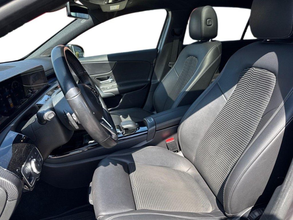 MERCEDES-BENZ A 180 d Automatic Sport - 9